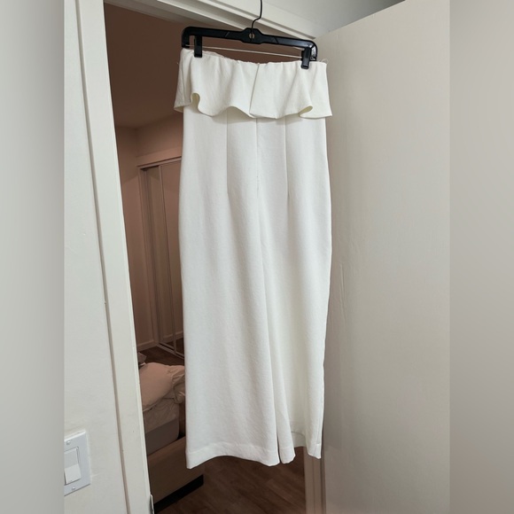 Aritiza Babaton Strapless Ruffle
Jumpsuit Wideleg - Picture 5 of 5